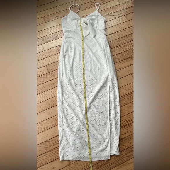 RAYA DRESS WHITE DRESS - Picture 8 of 8